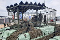 Quân đội Nga nhận lô xe tăng T-80BVM 'chống máy bay không người lái' đặc biệt