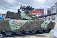 Quân đội Nga nhận lô xe tăng T-80BVM 'chống máy bay không người lái' đặc biệt