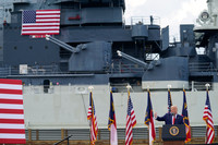 Tổng thống Trump gây bất ngờ với ý tưởng hồi sinh thiết giáp hạm