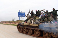 [ẢNH] Syria chớp thời cơ tấn công phiến quân thân Israel giữa căng thẳng Tel Aviv - Moskva