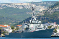 [ẢNH] Tiết lộ sốc: Khu trục hạm Mỹ sẵn sàng khai hỏa nếu Nga tấn công tàu chiến Anh