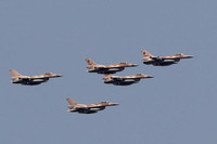 [ẢNH] Dấu hiệu Israel có thể sắp tấn công trực diện vào tổ hợp S-300 của Syria