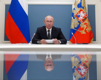 [ẢNH] Nghị sĩ Ukraine phân tích các cảnh báo trong bài viết của ông Putin