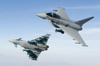 [ẢNH] Tiêm kích Anh lần đầu sử dụng không phận Ukraine 