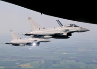 [ẢNH] Tiêm kích Anh lần đầu sử dụng không phận Ukraine 