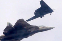 [ẢNH] Nga hé lộ thông tin về hai siêu máy bay tại MAKS 2021