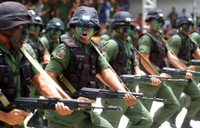 Venezuela có nguy cơ phải thanh lý không ít vũ khí Nga?