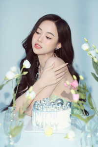 Cận cảnh nhan sắc kiều diễm của Á hậu 1 