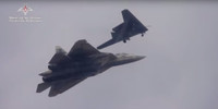 [ẢNH] Su-57 phiên bản không người lái chưa thể chiến đấu khi còn đầy nhược điểm