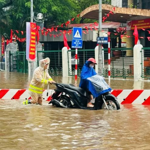 Tin Podcast ngày 5-10-2025: Hà Nội chủ động ứng phó bão số 11