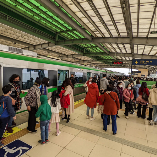 Hà Nội chính thức áp dụng vé liên thông cho xe buýt và tàu điện 5,6 triệu đồng một năm