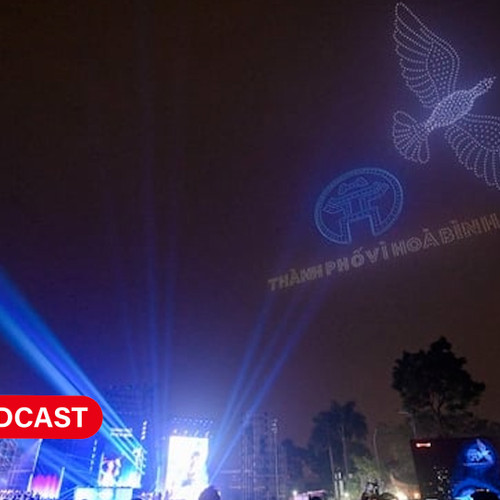 Hà Nội chào mừng 80 năm Cách mạng Tháng Tám và Quốc khánh 2-9 với màn bắn pháo hoa, drone và lễ hội ánh sáng đặc sắc