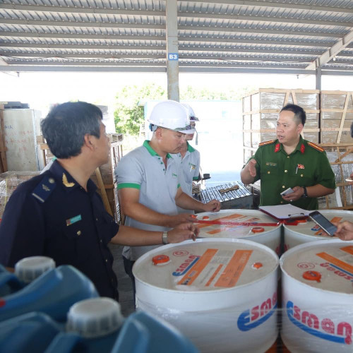 Tin Podcast ngày 7-10-2025: Triệt phá đường dây buôn lậu nhập khẩu hàng gia công có quy mô cực lớn