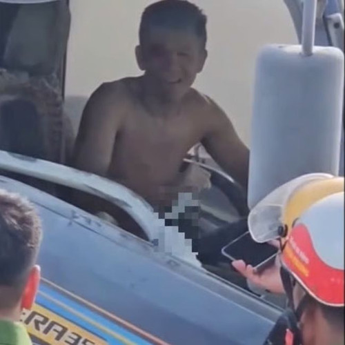 Tin Podcast ngày 22-10-2025: Khống chế tài xế "ngáo đá" lái xe tải lạng lách, dùng dao chống trả Công an 