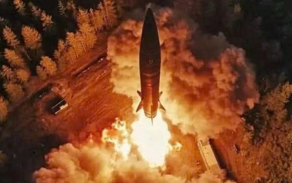 Phương Tây sai lầm lớn khi chế giễu linh kiện thời kỳ Liên Xô trong tên lửa Oreshnik