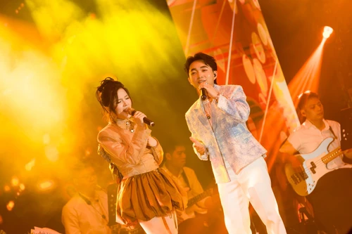 Á quân Sao Mai Hoàng Thủy: "Âm nhạc không chỉ để thưởng thức, mà còn để sẻ chia"