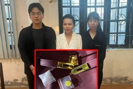 Công an xã Ứng Thiên bắt quả tang thiếu nữ tàng trữ trái phép ma túy