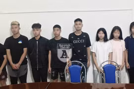 Khởi tố nhóm thanh thiếu niên hành hung, quay clip làm nhục thiếu nữ 14 tuổi