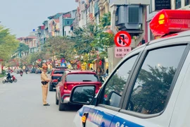 Xử lý nghiêm vi phạm dừng, đỗ xe: Giải pháp cấp thiết bảo đảm giao thông thông suốt cuối năm