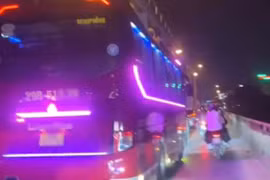 Xử phạt xe khách đi vào làn đường có biển báo cấm trên cầu Chương Dương 