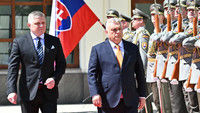 orban-fico-scaled-e1767699206165.jpg