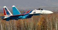 polet-su-35-pilotazhnoi-gruppy-russkie-vityazi.jpg
