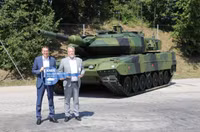 modernizovanyy-knds-tank-leopard-2-stridsvagn-123-a-scaled.jpg