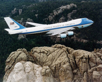 air-force-one-over-mt-rushmore.jpg