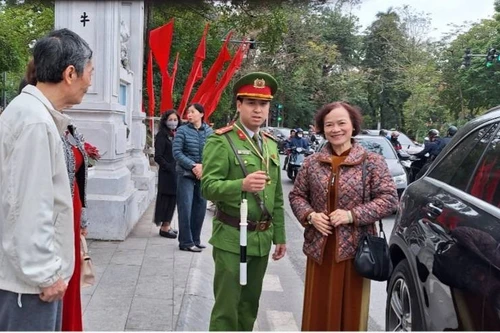 Xuân an vui từ tinh thần “Ba nhất” của Công an phường Ba Đình