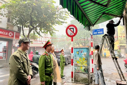 Phường Ba Đình đồng loạt ra quân lập lại trật tự đô thị, vệ sinh môi trường