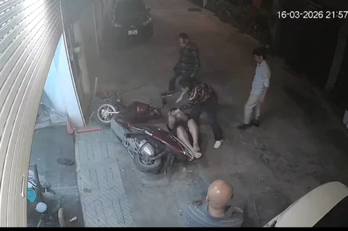 Xác minh vụ ẩu đả do mâu thuẫn hàng xóm tại phường Việt Hưng