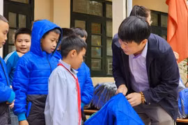 Học sinh khó khăn được hỗ trợ học phí như thế nào?