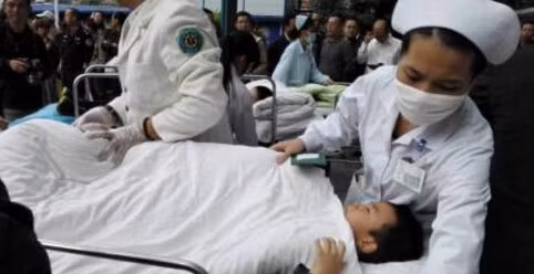 Trung Quốc: Dẫm đạp ở trường tiểu học, 37 học sinh thương vong ảnh 2