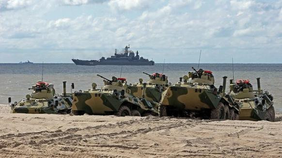 Cả nghìn xe tăng, hơn trăm máy bay của Nga diễn tập quy mô lớn ảnh 1