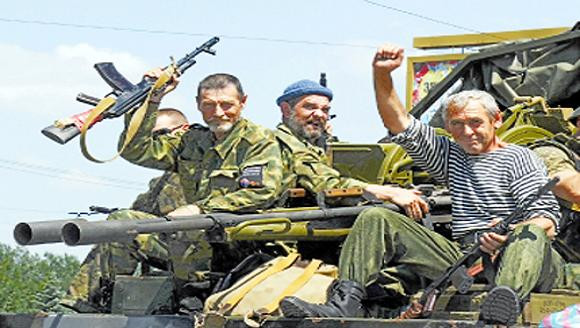 Chính phủ và ly khai cùng tăng cường lực lượng, Donbass sẽ đi về đâu? ảnh 2