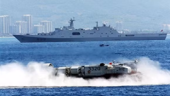 Malaysia lập căn cứ hải quân, chặn Trung Quốc ở James Shoal ảnh 1