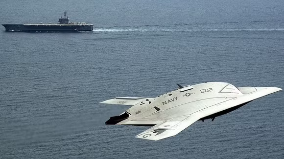 X-47B hình thành khả năng tác chiến siêu hạng ảnh 1