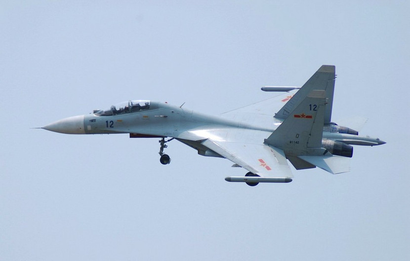 Mỹ điều F-22 áp chế Su-30, Nhật dùng F-15J tấn công hủy diệt ảnh 2