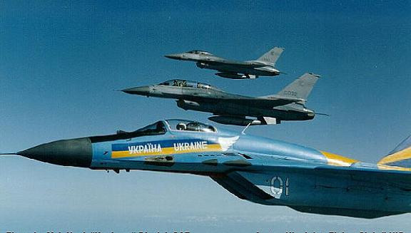NATO, EU sẽ không cấp viện trợ quân sự cho Ukraine? ảnh 1