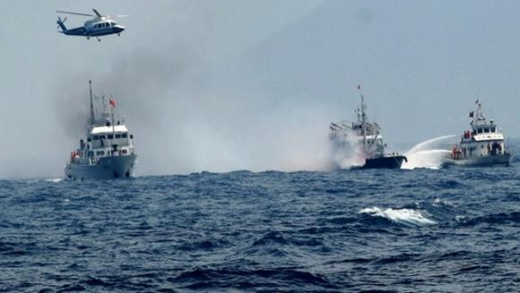 Trung Quốc lại điều 4 tàu hải cảnh xâm nhập Senkaku/Điếu Ngư ảnh 1