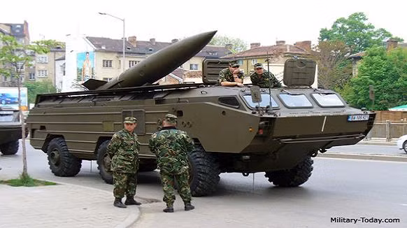 Ukraine di chuyển tên lửa Tochka-U tới Donetsk, thảm họa nhân đạo sắp xảy ra ở Lugansk ảnh 1