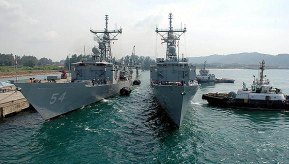 Phớt lờ Trung Quốc, Mỹ bán 4 chiến hạm khủng lớp Perry cho Đài Loan. ảnh 1
