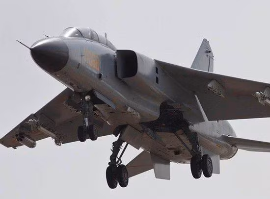 Chính châu Âu giúp Trung Quốc phát triển vũ khí đối chọi với Mỹ ảnh 3