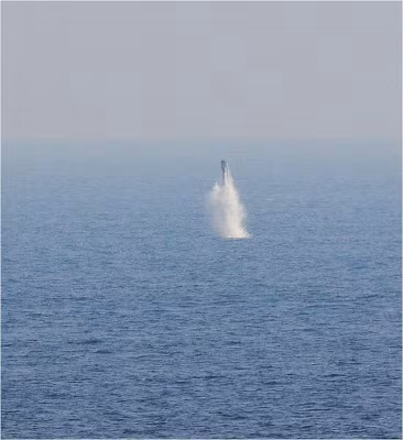 Ấn Độ là nước đầu tiên có tên lửa hành trình siêu âm trên tàu ngầm ảnh 2