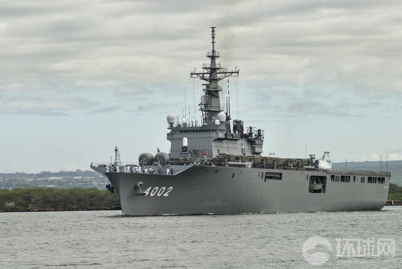 Uy lực khủng khiếp của các chiến hạm Mỹ - Nhật trong đánh chiếm đảo ảnh 2