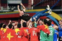 Thầy trò Kim Sang-sik thắng lớn ở giải thưởng danh giá