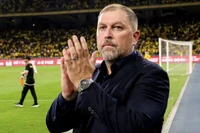 Phủ nhận tin đồn "tháo chạy", HLV Malaysia tuyên bố đánh bại tuyển Việt Nam