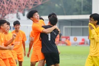 THPT Tây Hồ đi tiếp sau trận thắng sát nút