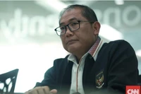 FIFA kỷ luật nặng trưởng đoàn Indonesia vì hành hung trọng tài