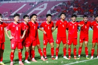 Tái đấu Trung Quốc, U23 Việt Nam gọi 30 cầu thủ, HLV Kim Sang-sik vắng mặt